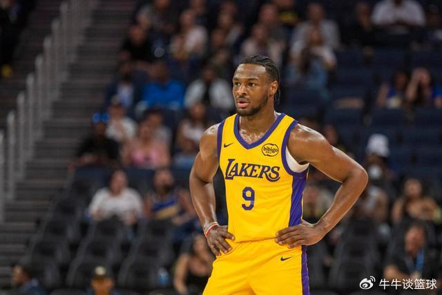 意甲-伊尔迪兹破门维阿建功 尤文图斯2-0都灵